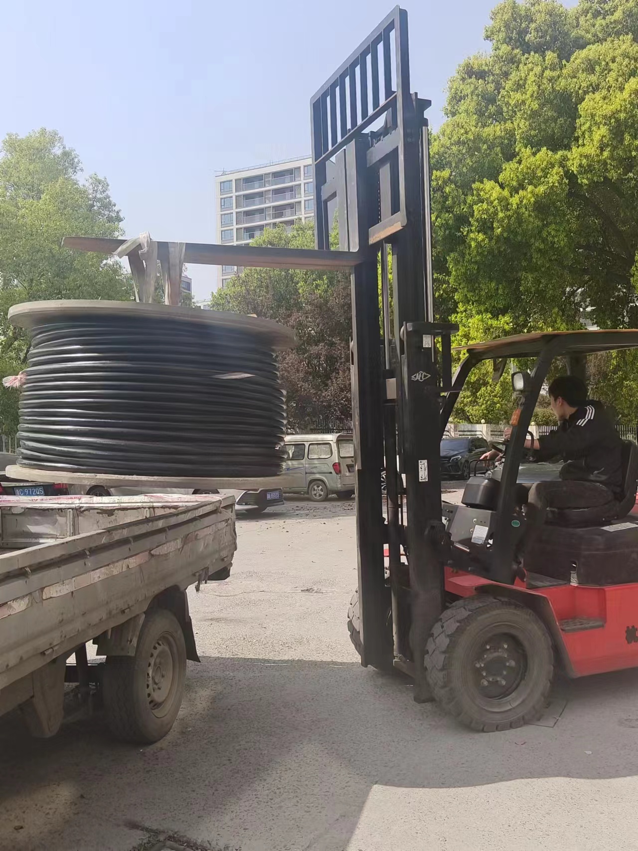 客戶為什么會(huì)選擇安信的YJLV70平方鋁芯電纜？