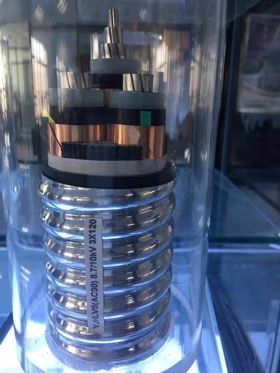 如何判斷阻燃電纜的質(zhì)量好壞？
